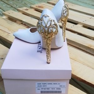 Just fab white pumps with gold decorative heel